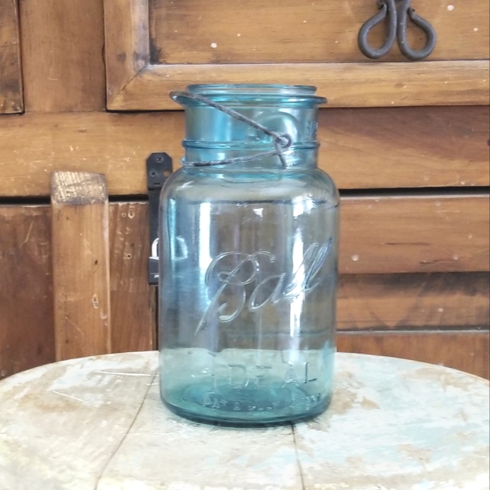 Antique 1908 Ball Ideal Jar Aqua Blue